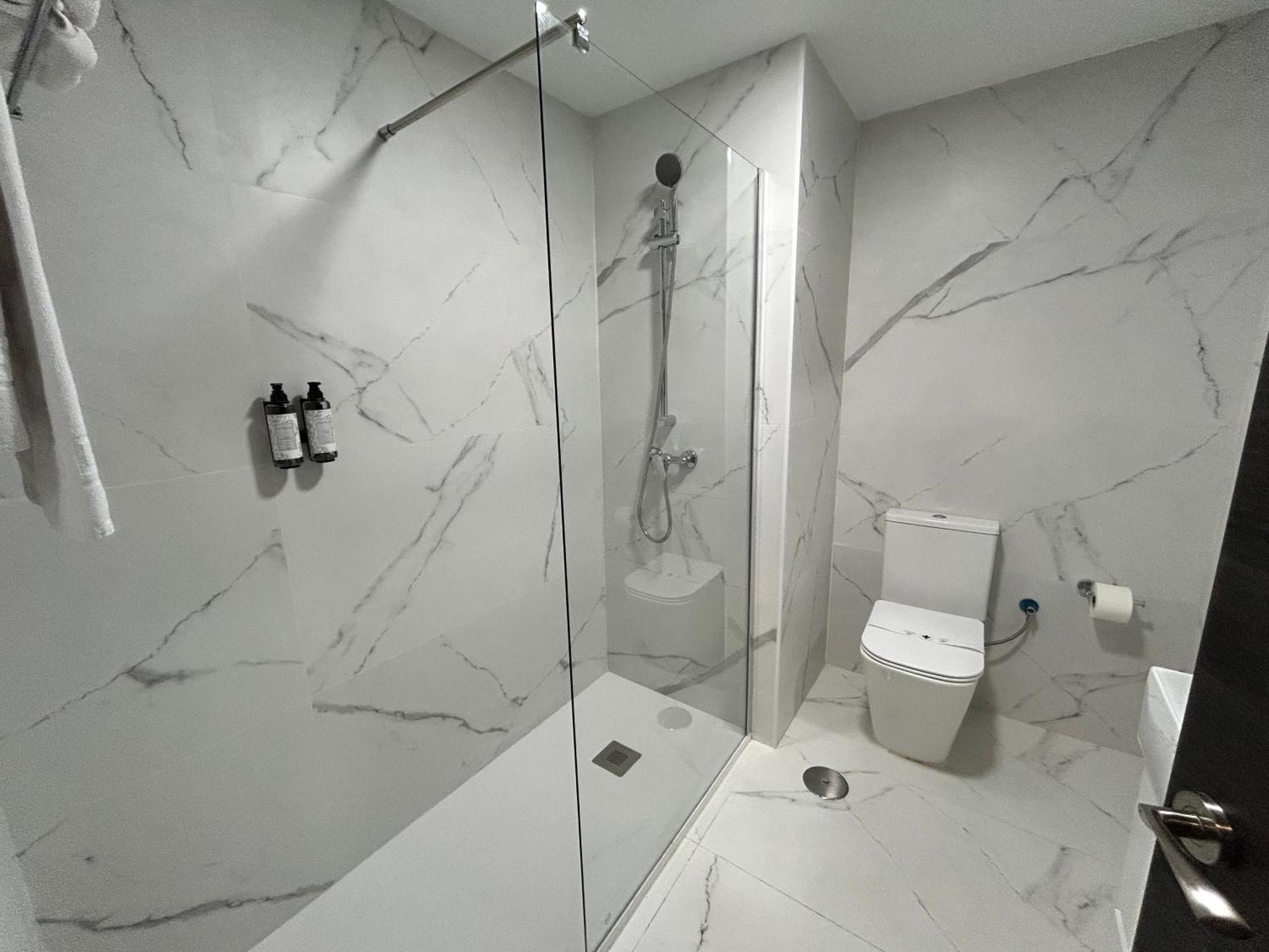 Apartamento Familia Conde Уелва Екстериор снимка